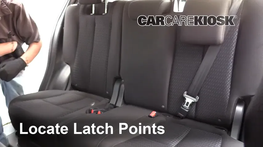 2018 Mitsubishi Eclipse Cross LE 1.5L 4 Cyl. Turbo Asientos de Carro